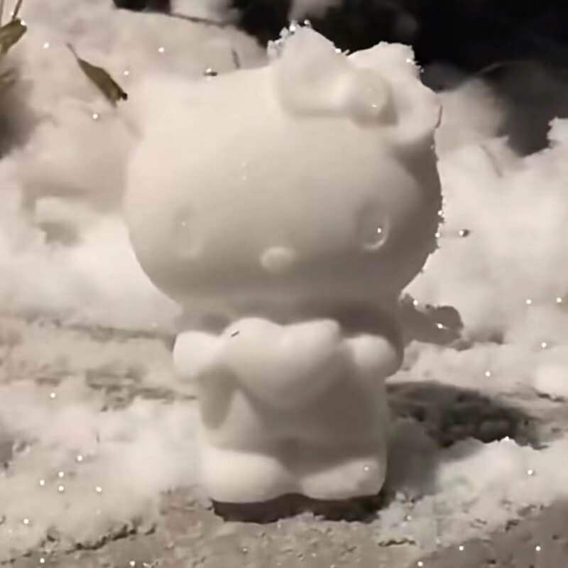 Hello Kitty Winter Snow Mold