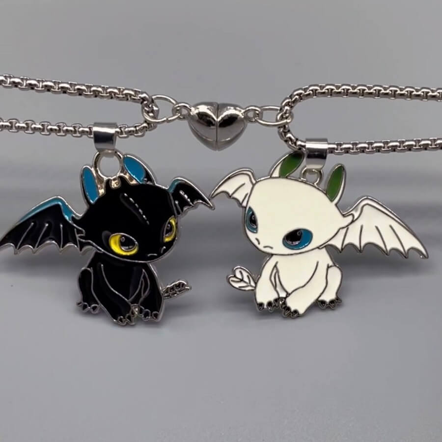 HTTYD Toothless & Light Fury Friendship Necklace Set