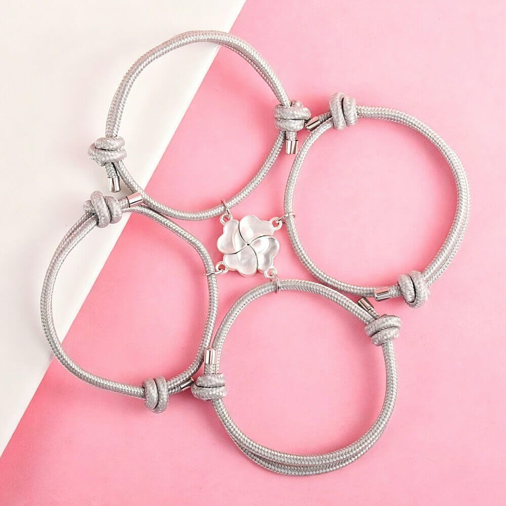 Minimalist Silver Magnetic Matching Heart Bracelets for 4 Sisters