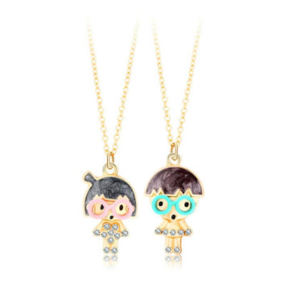 Boy and Girl Pendant Necklace Set