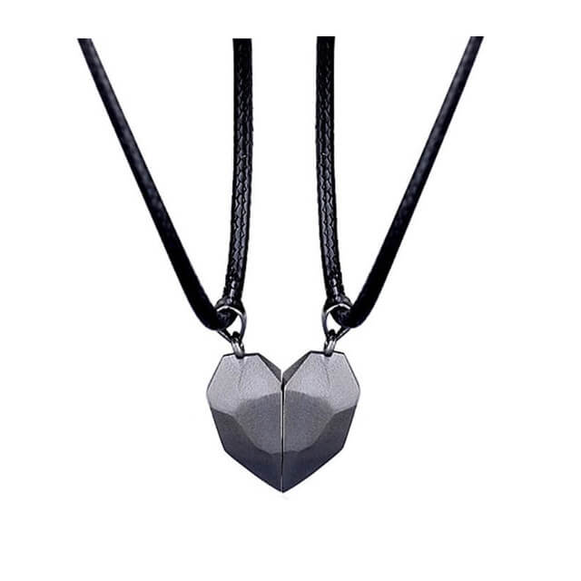 heart magnetic necklace