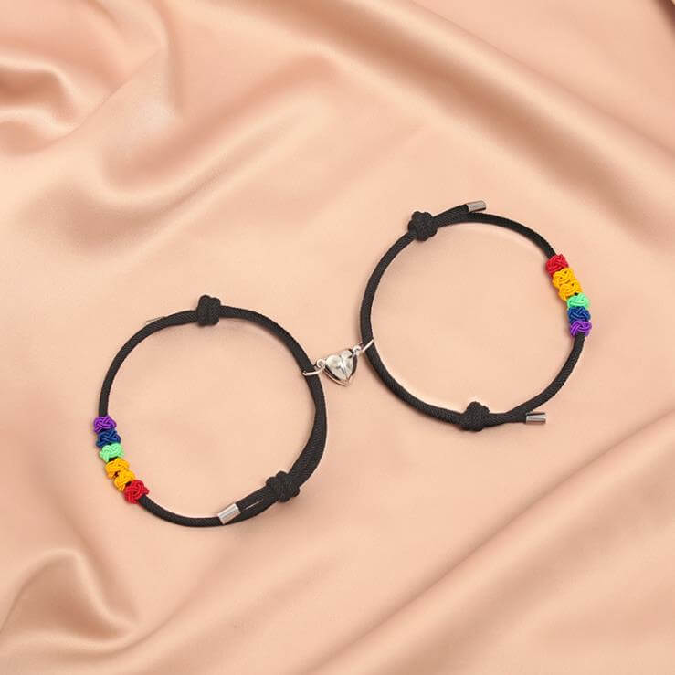 heart magnetic bracelet black